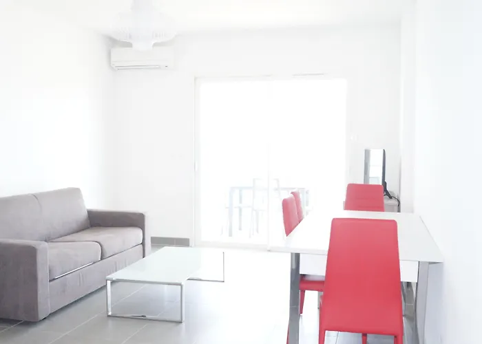 Tyrrenia Apartmanhotel