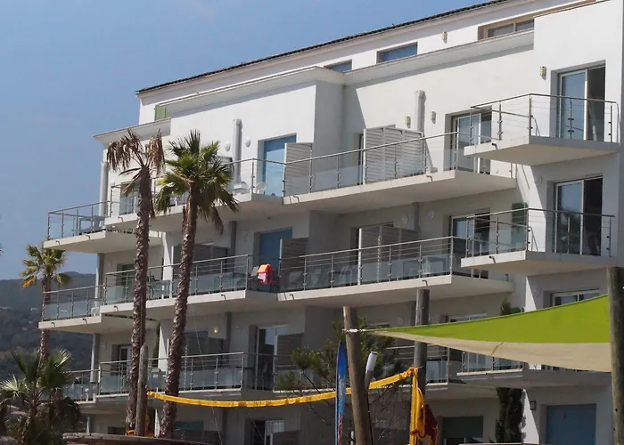 Tyrrenia Apartmanhotel Macinaggio