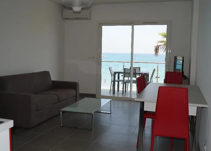 Tyrrenia Apartmanhotel