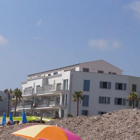 Aparthotel Tyrrenia Macinaggio (Corsica)