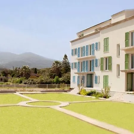 Residence Villa Tyrrenia Macinaggio (Corsica)