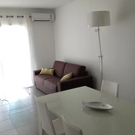 Aparthotel Residence Villa Tyrrenia Macinaggio (Corsica)