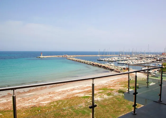 Tyrrenia Lejlighedshotel