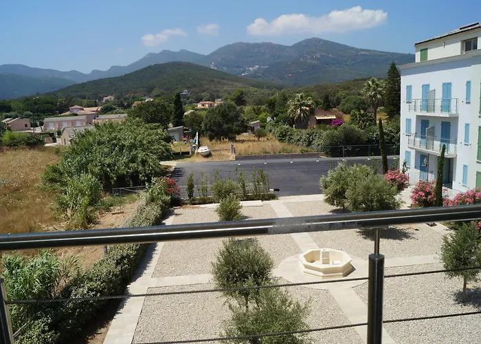 Tyrrenia 4* Macinaggio (Corsica)