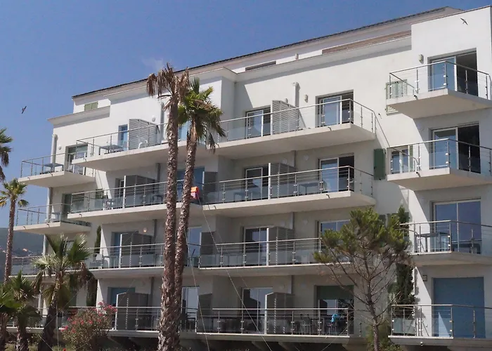 Lejlighedshotel Tyrrenia 4*